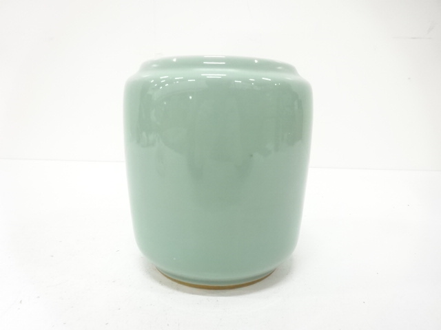  作家物　青磁　水指